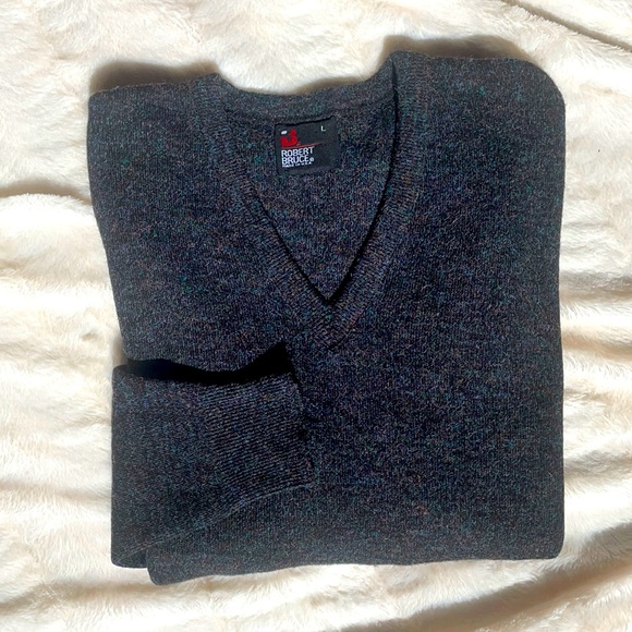 Robert Bruce V-Neck Sweater - Picture 1 of 4